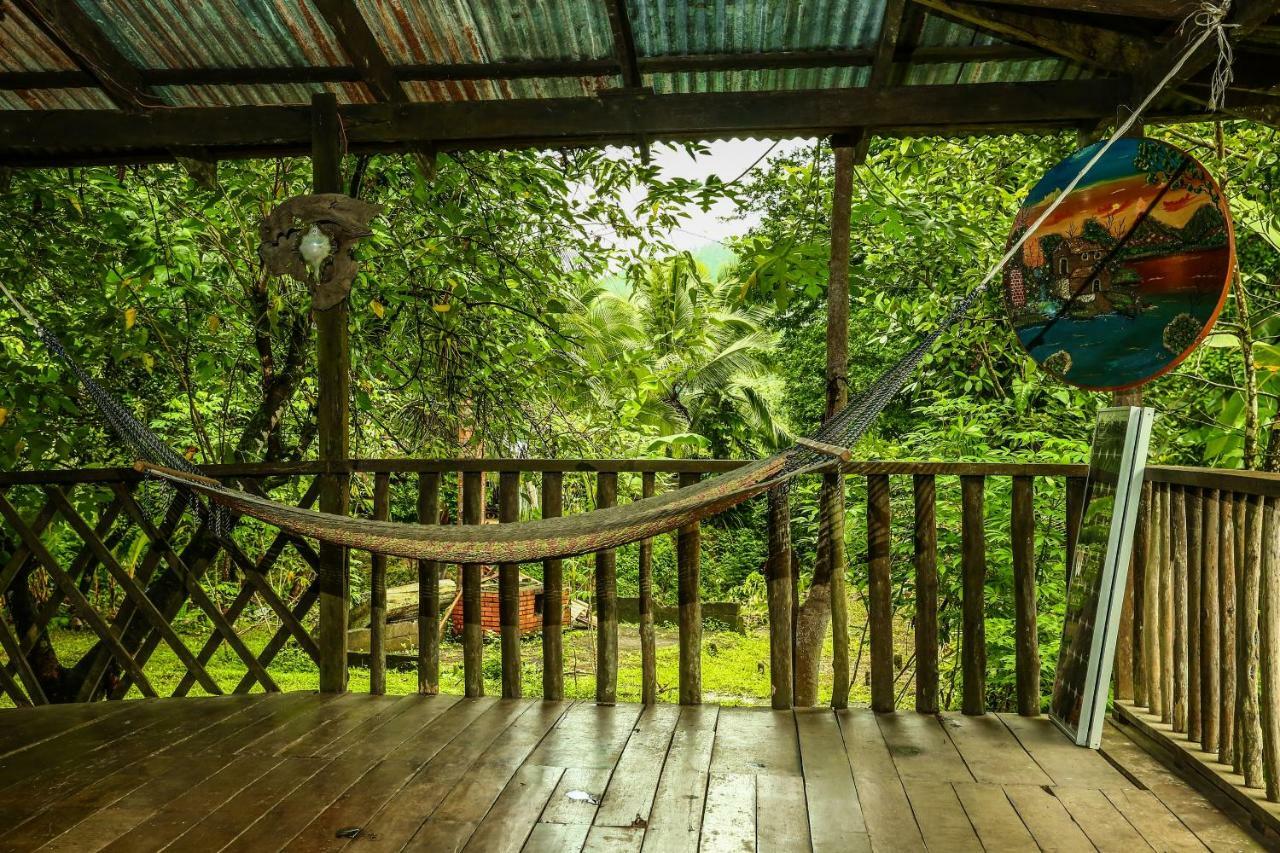 Tapir Lodge Santa Rita  Екстериор снимка