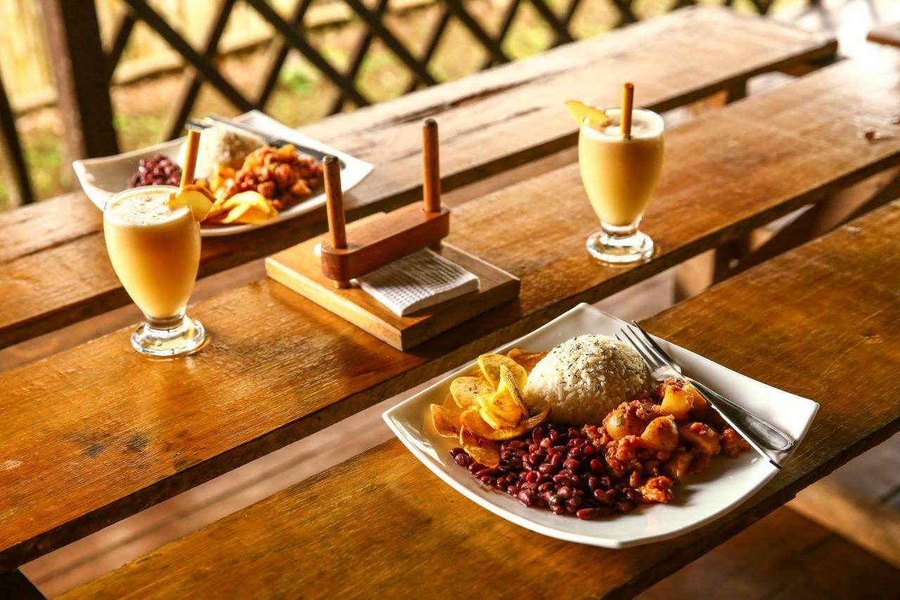 Tapir Lodge Santa Rita  Екстериор снимка